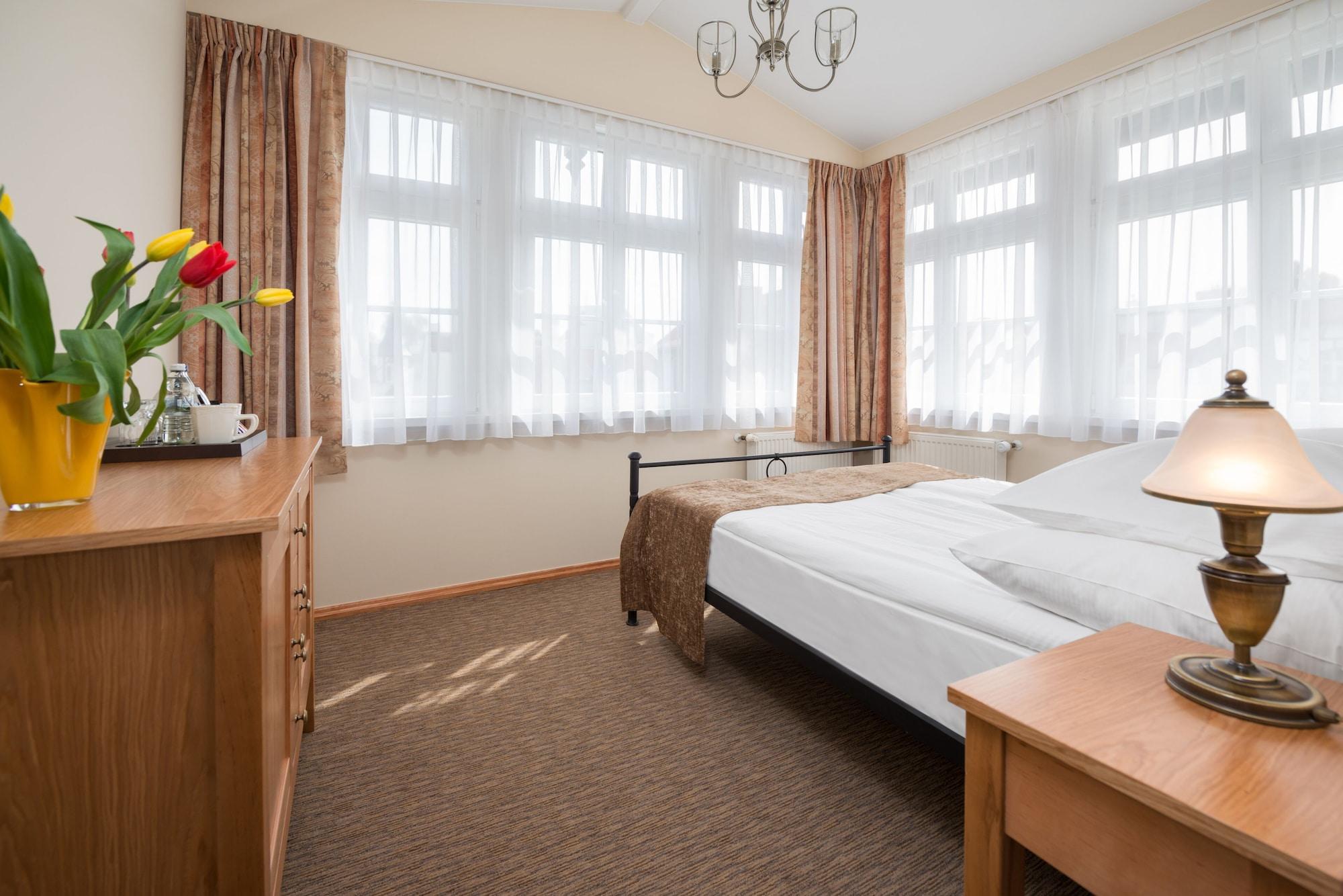 Hotel Sedan - Destigo 3*