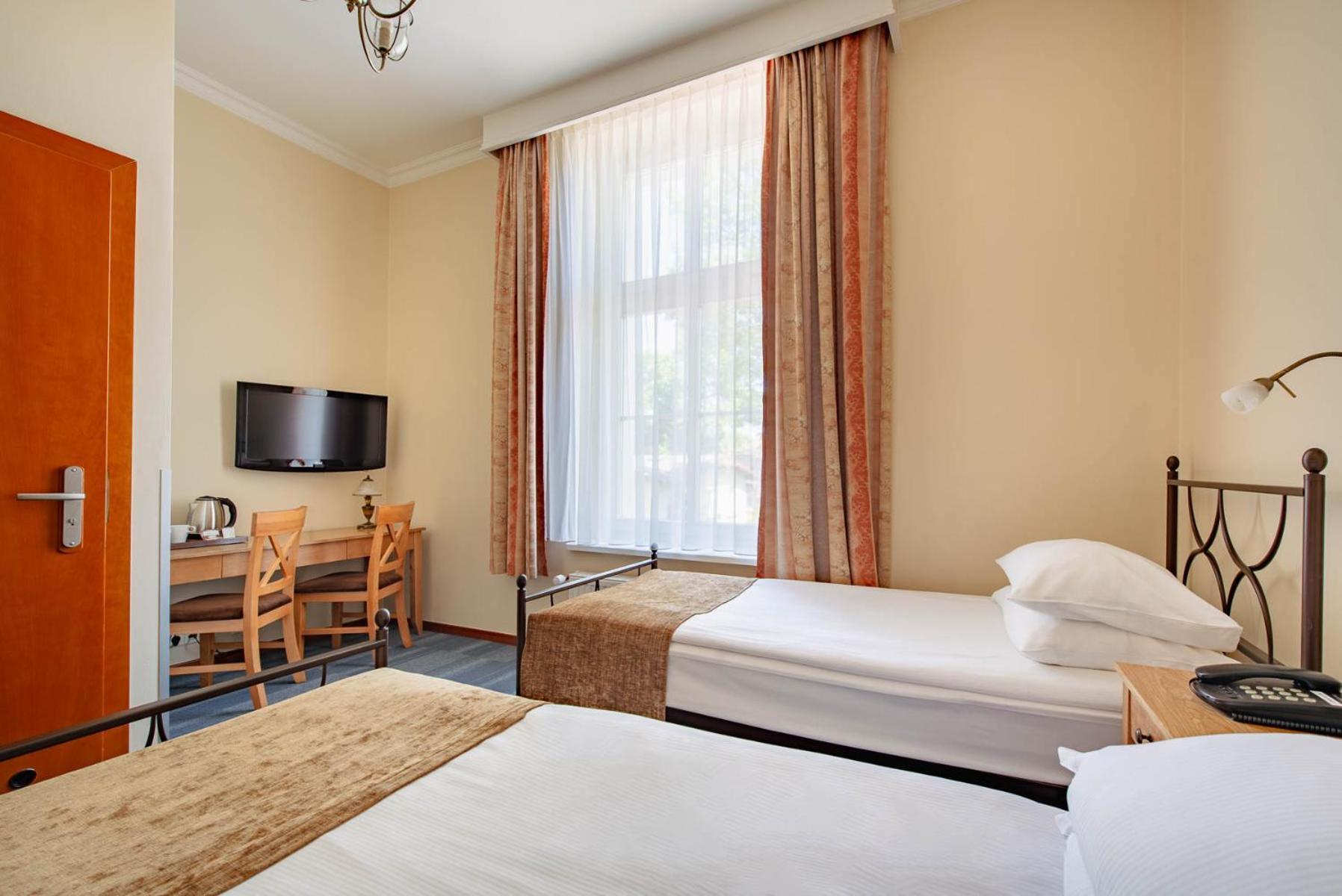 Sedan - Destigo Hotel Sopot